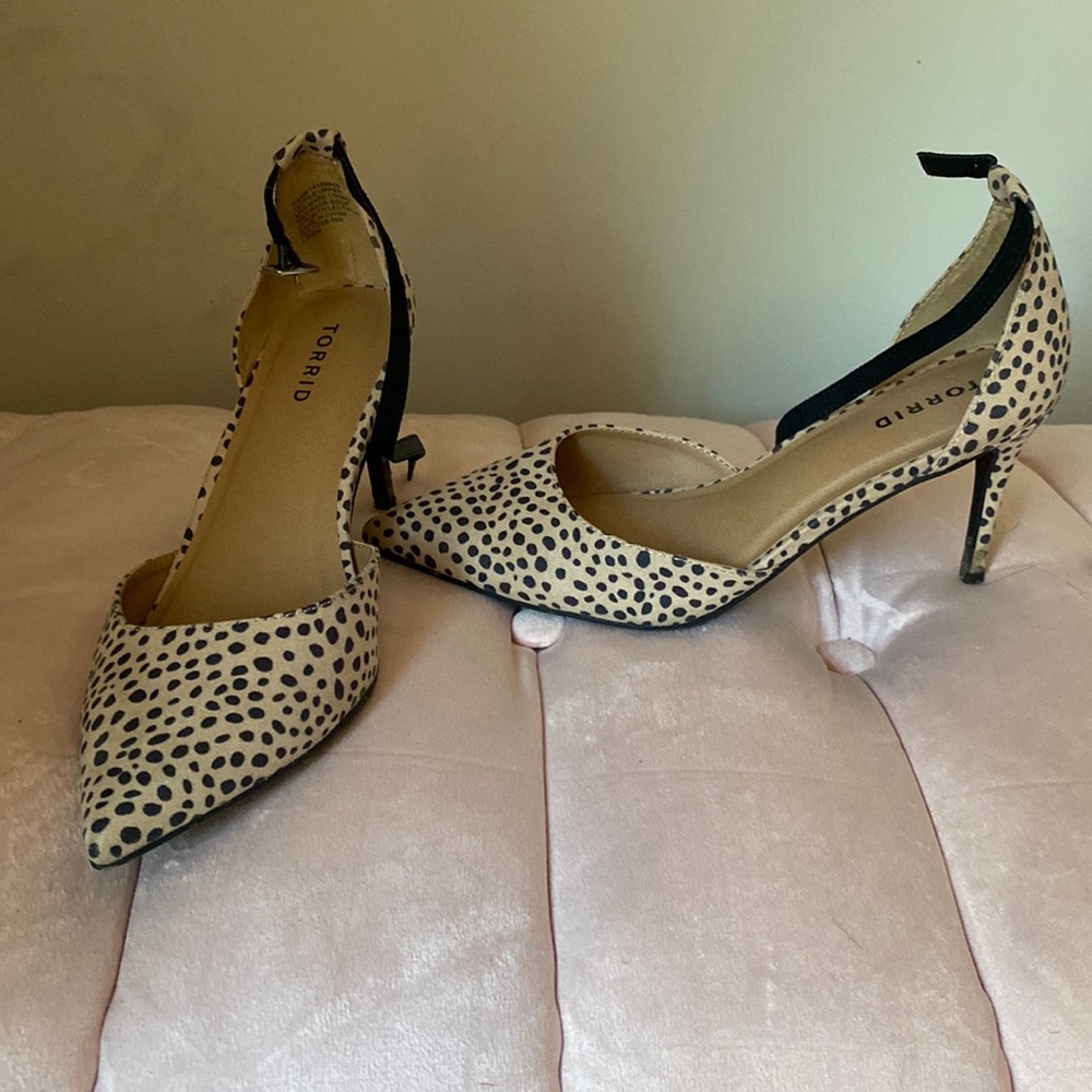 Torrid Dalmatian Print Pumps size 9.5W